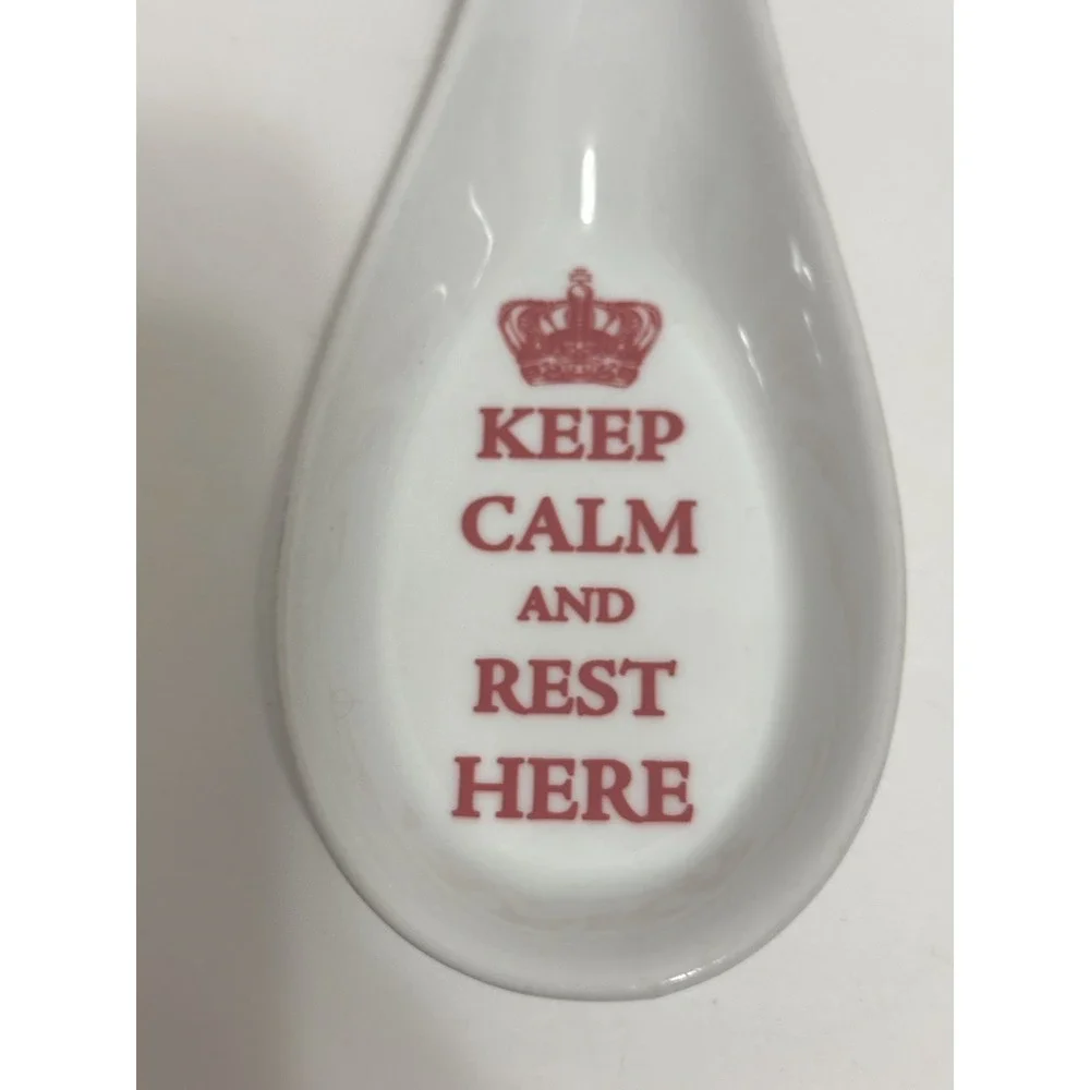 Keep Calm And Rest Here Spoon Rest White With Red Lettering